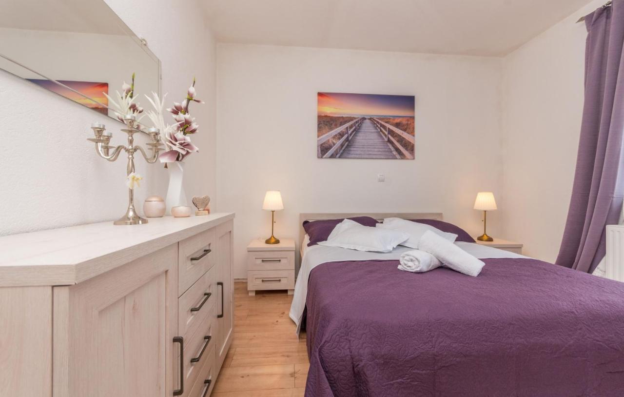 Villa Maris Zadarvillas Tinj Bagian luar foto