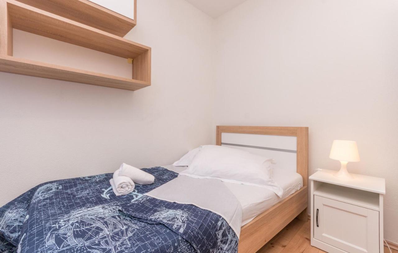 Villa Maris Zadarvillas Tinj Bagian luar foto