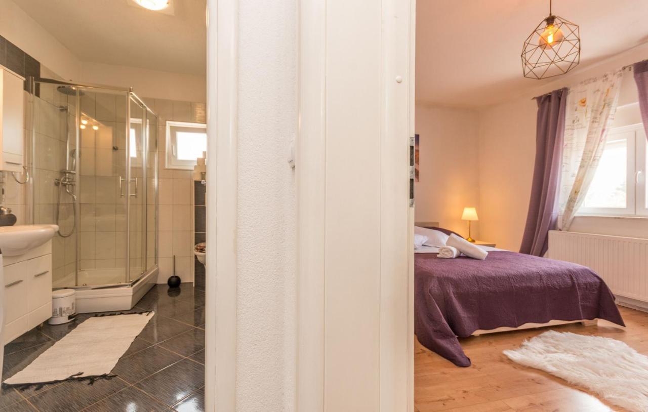 Villa Maris Zadarvillas Tinj Bagian luar foto